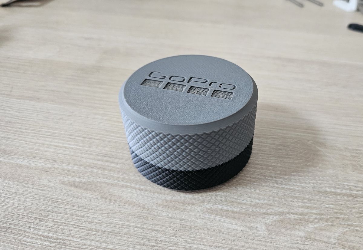 GoPro-ს ჩასადები ყუთი