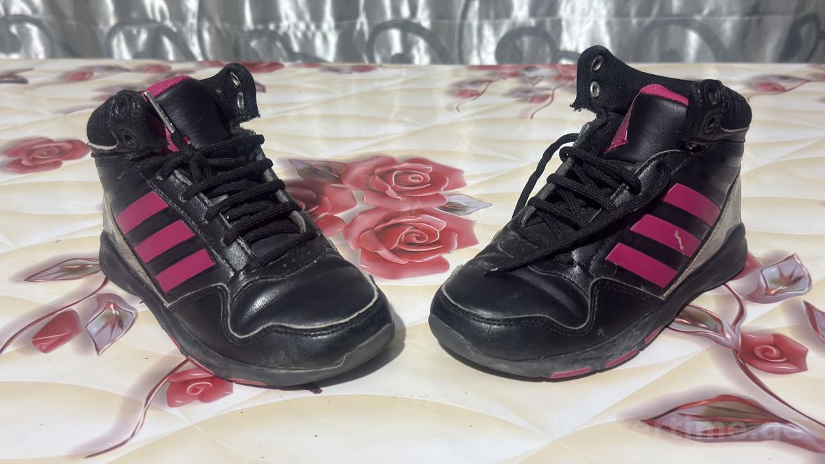 ფეხსაცმელი