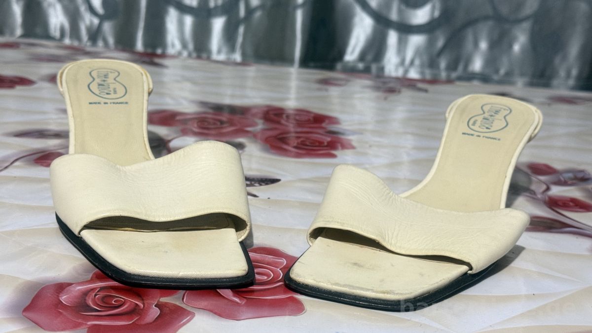 ფეხსაცმელი