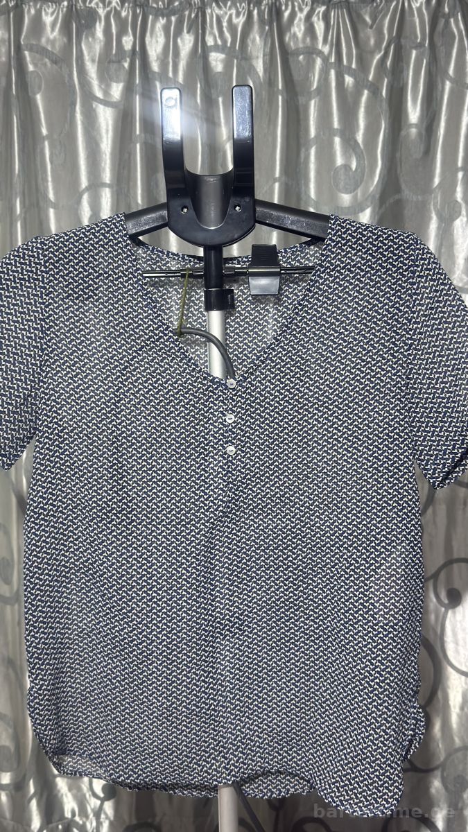 მოკლე მკლავიანი