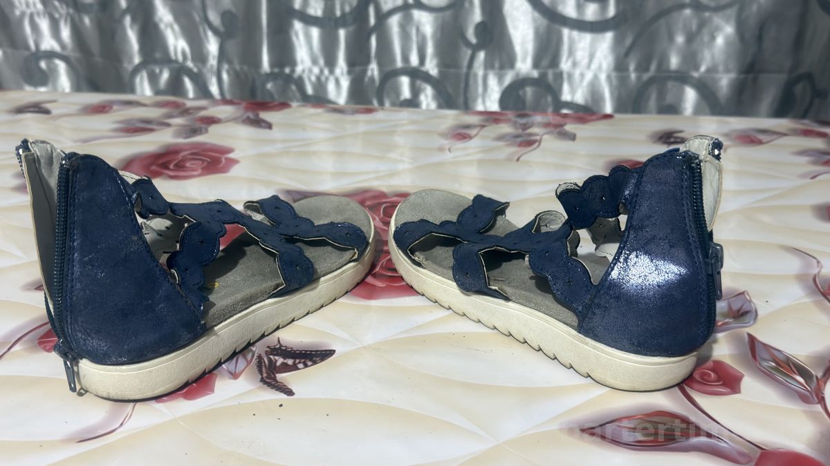 სანდლები